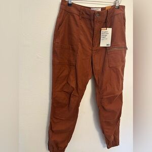 Women’s Trailsmith Jogger REI coop size 12 in nutmeg NWT